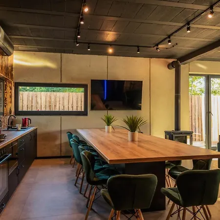 Dom Nad Jeziorem Mazury - Pod Napięciem Willa *