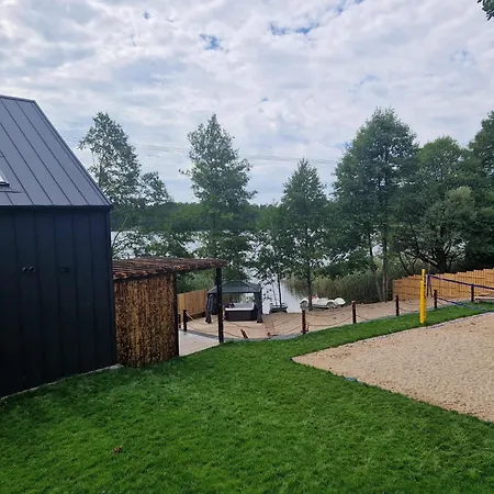 Willa Dom Nad Jeziorem Mazury - Pod Napięciem