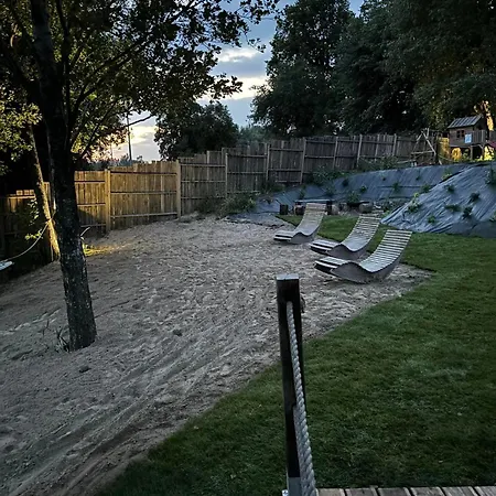 Dom Nad Jeziorem Mazury - Pod Napięciem Willa